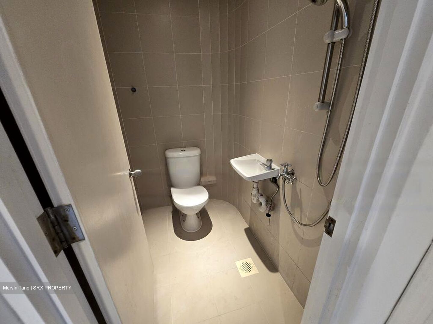 The Colonnade (D10), Condominium #432386781